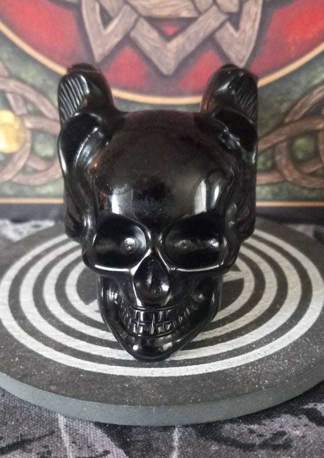 Obsidian Winged Head Skull