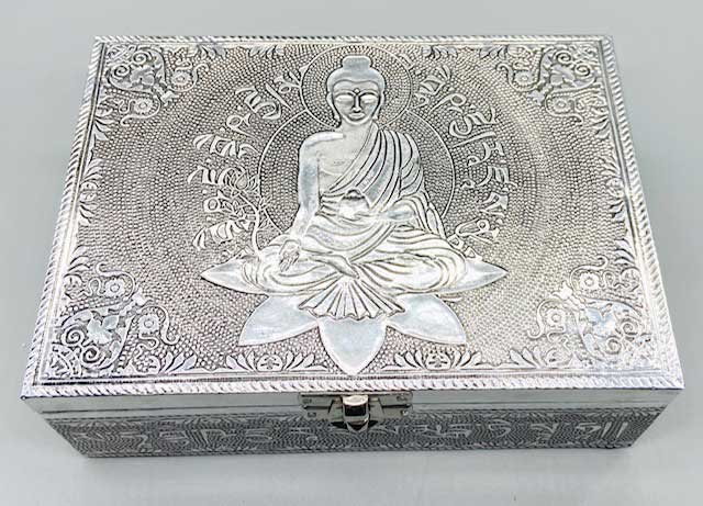 5"x7" metal Medicine Buddha