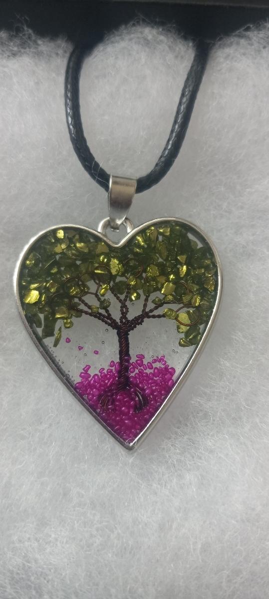 Tree of Heart Pendant with Cord Green pyrite shipping inclided in price