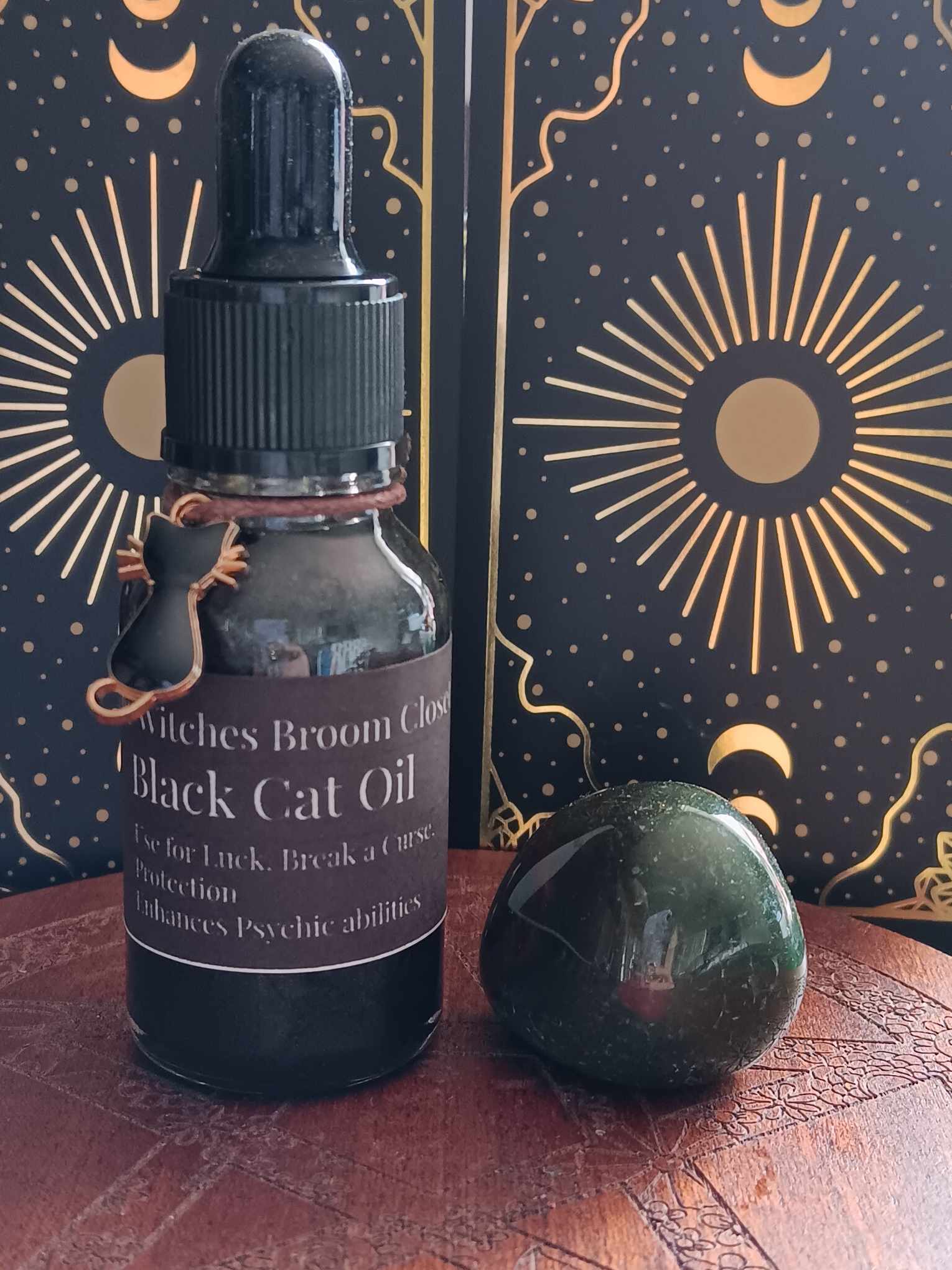 Black Cat Oil - Click Image to Close