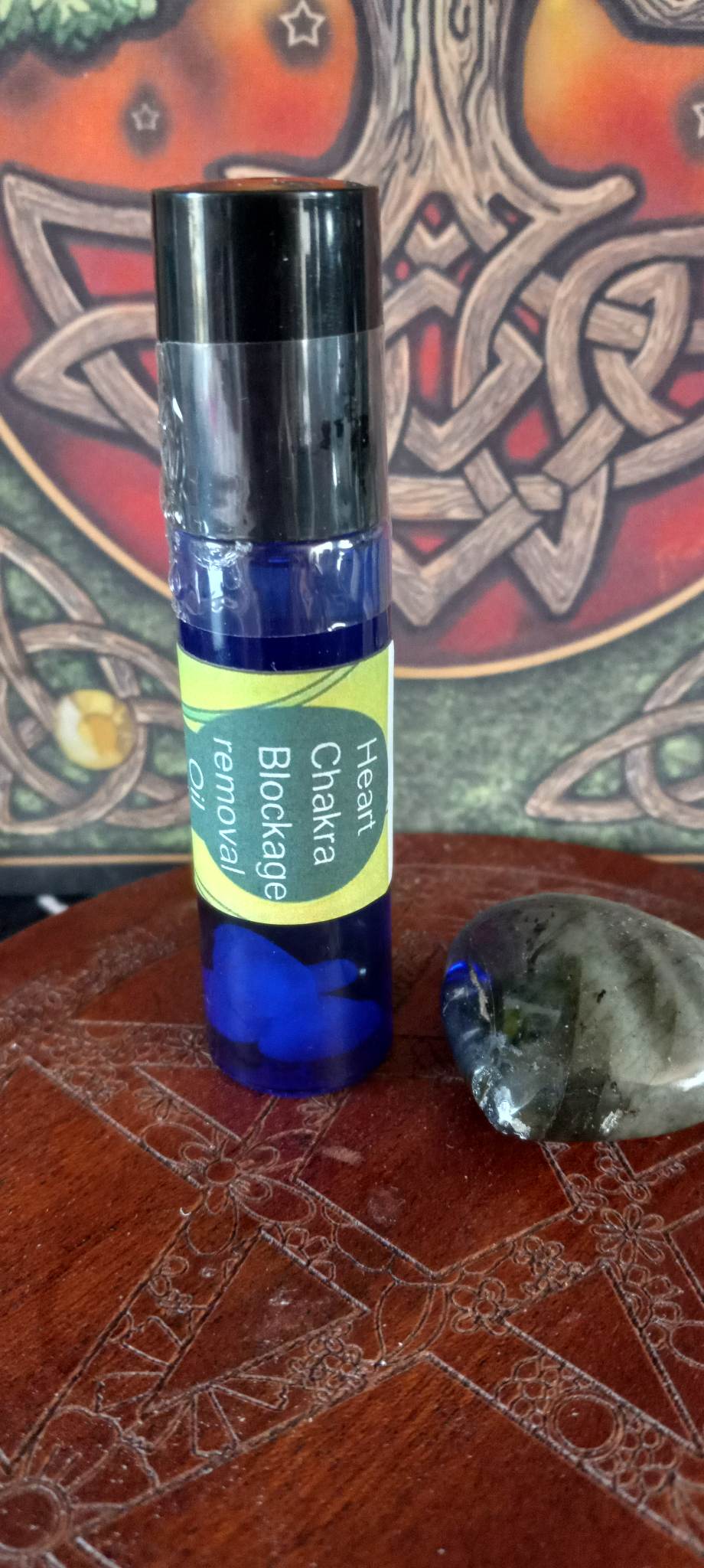 Heart Chakra Rose Quartz infused Blockage Removal Oil - Click Image to Close
