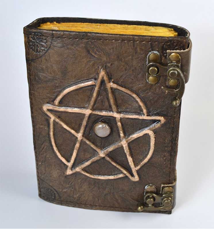 Pentagram W stone aged looking paper leather w/ latch - Click Image to Close