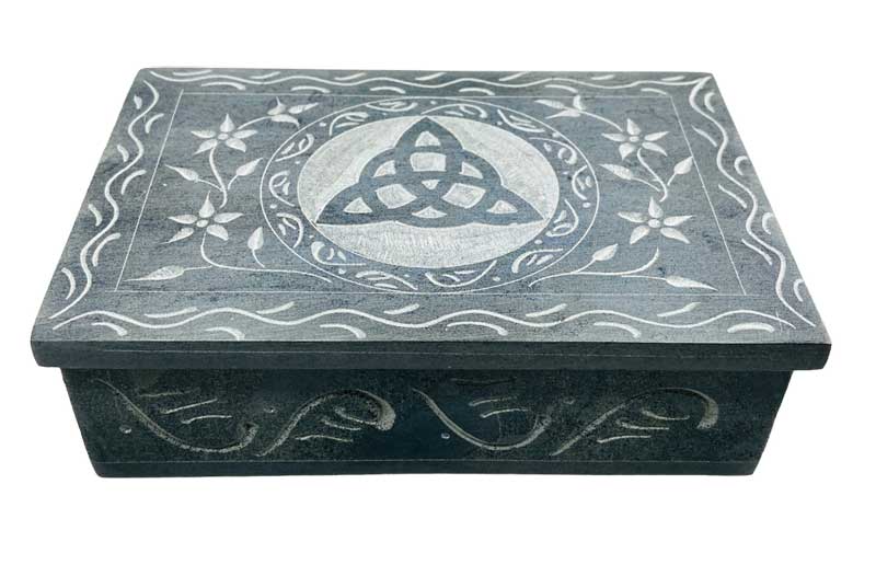 4" x 6" Triquetra soapstone box - Click Image to Close